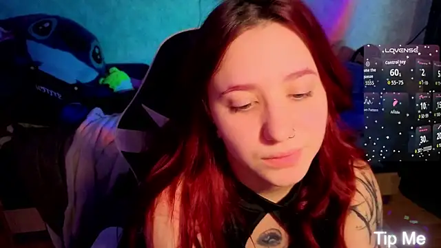 Snapshot of Mini_Lady1 chatting on February 17, 2026, 11:29 am Mini Lady1 online show from February 17, 2026, 11:29 am