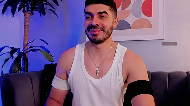 AxelThompson  online show from December 4, 2025, 11:20 am