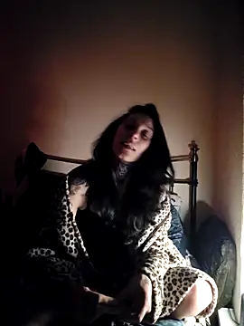 Snapshot of DarkAngelz1 chatting on February 17, 2026, 2:31 am DarkAngelz1 online show from February 17, 2026, 2:31 am