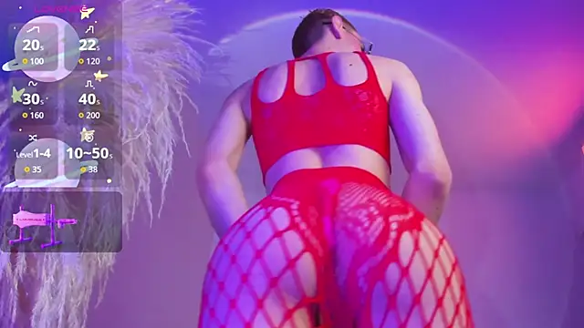 liiamluna  online show from September 10, 2025, 8:24 am