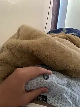 Snapshot of 7waykomm chatting on April 15, 2026, 1:48 pm 7waykomm online show from April 15, 2026, 1:48 pm