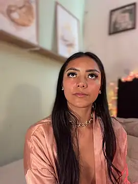 Snapshot of im-isabella chatting on March 2, 2026, 9:44 pm im-isabella online show from March 2, 2026, 9:44 pm