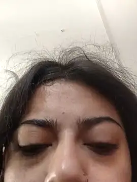 Snapshot of viollettaa_ chatting on April 12, 2026, 1:36 pm viollettaa online show from April 12, 2026, 1:36 pm