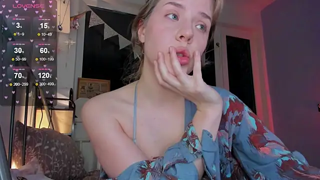  CuteAsFuck  online show from February 19, 2026, 3:53 pm