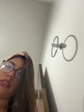 sara calderon online show from May 14, 2026, 11:29 am