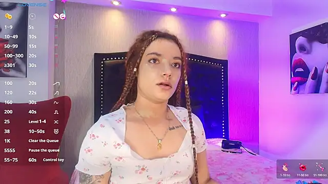 Dancer-Myluu online show from November 7, 2025, 9:52 pm