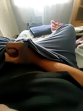 kulliguy online show from November 1, 2025, 12:43 pm