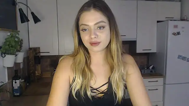 BuffyxLUST online show from October 27, 2025, 2:51 pm