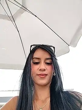 Snapshot of Juliana_Xander chatting on September 12, 2025, 2:17 pm Juliana Xander online show from September 12, 2025, 2:17 pm