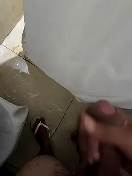 Snapshot of fourteenflash chatting on October 28, 2025, 11:58 pm fourteenflash online show from October 28, 2025, 11:58 pm