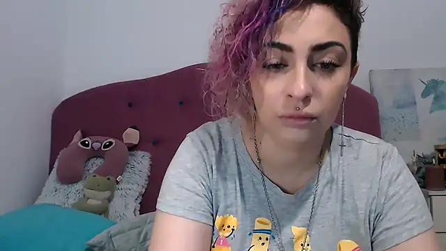 Snapshot of AAARUNY chatting on November 28, 2025, 1:11 pm AAARUNY online show from November 28, 2025, 1:11 pm