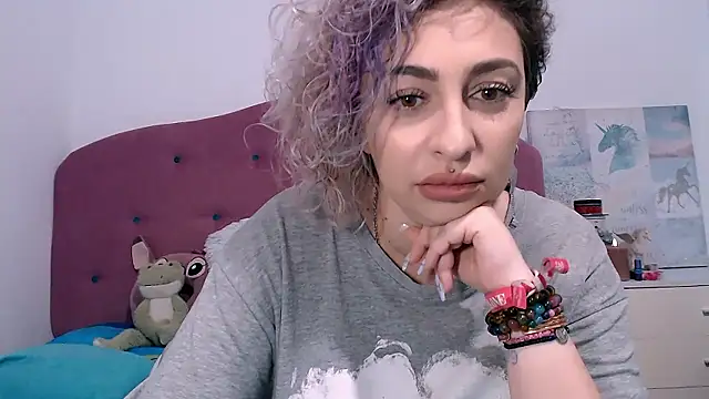 Snapshot of AAARUNY chatting on January 17, 2026, 12:53 pm AAARUNY online show from January 17, 2026, 12:53 pm