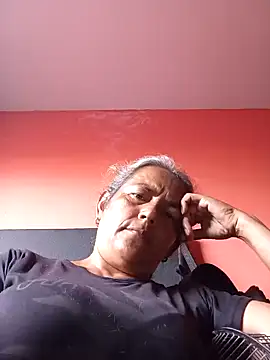 Snapshot of jendall189 chatting on October 22, 2025, 9:35 pm jendall189 online show from October 22, 2025, 9:35 pm