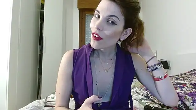 Snapshot of refem9 chatting on October 6, 2025, 4:19 pm refem9 online show from October 6, 2025, 4:19 pm