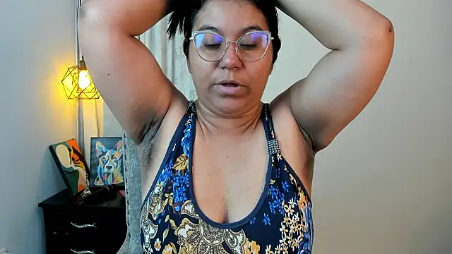 sofia sorceress5 online show from February 5, 2026, 1:01 am