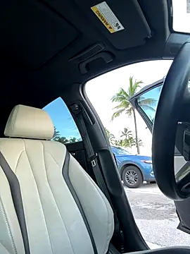 Snapshot of sweetsirenn chatting on September 24, 2025, 12:11 pm sweetsirenn online show from September 24, 2025, 12:11 pm