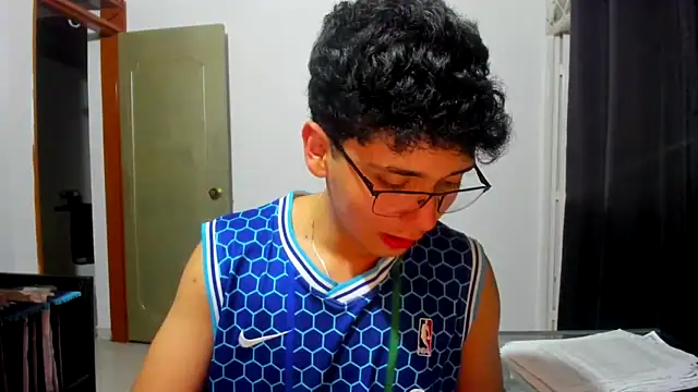 Snapshot of jacobs_shelby chatting on November 5, 2025, 1:09 am jacobs shelby online show from November 5, 2025, 1:09 am