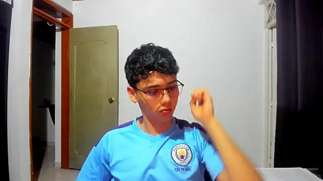 Snapshot of jacobs_shelby chatting on October 15, 2025, 11:46 pm jacobs shelby online show from October 15, 2025, 11:46 pm