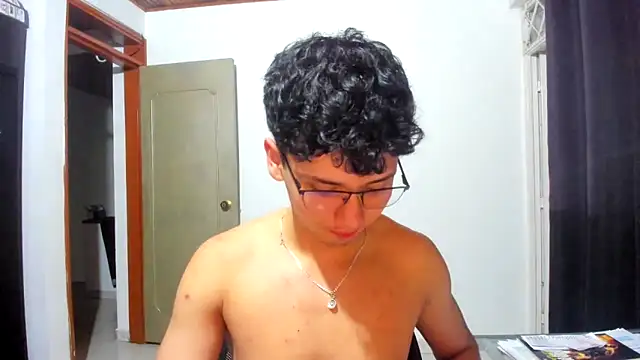 Snapshot of jacobs_shelby chatting on November 7, 2025, 1:32 am jacobs shelby online show from November 7, 2025, 1:32 am