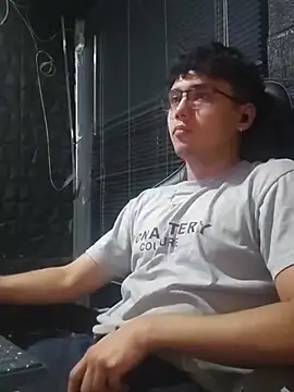 Snapshot of jacobs_shelby chatting on November 30, 2025, 8:42 pm jacobs shelby online show from November 30, 2025, 8:42 pm