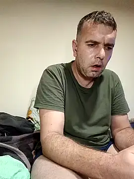 Snapshot of saladinbakiz chatting on February 6, 2026, 11:12 pm saladinbakiz online show from February 6, 2026, 11:12 pm