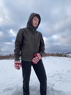 Snapshot of elliot_scott chatting on December 2, 2025, 8:27 am elliot scott online show from December 2, 2025, 8:27 am