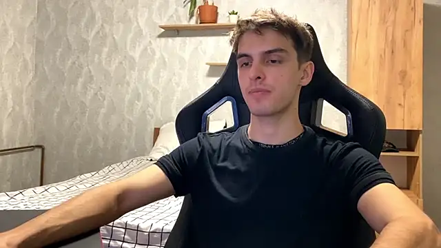 Snapshot of elliot_scott chatting on September 23, 2025, 1:51 pm elliot scott online show from September 23, 2025, 1:51 pm