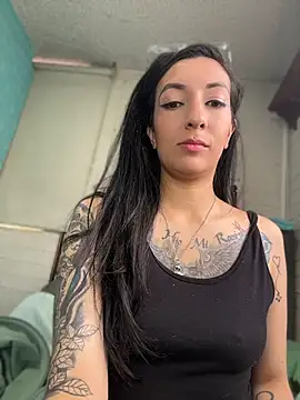 Snapshot of SALOME_KORLAND chatting on May 19, 2026, 4:47 pm SALOME KORLAND online show from May 19, 2026, 4:47 pm
