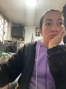 SALOME KORLAND online show from March 21, 2026, 12:31 pm