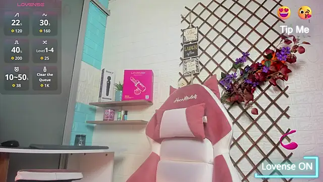 SALOME KORLAND online show from June 30, 2026, 1:55 pm