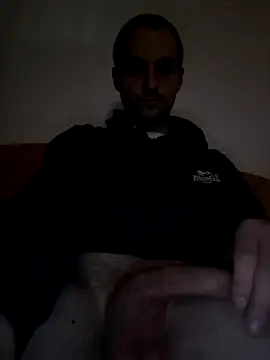 Snapshot of busters32 chatting on March 23, 2026, 9:14 pm busters32 online show from March 23, 2026, 9:14 pm