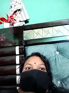 Snapshot of SHWETA1180 chatting on January 10, 2026, 12:11 pm SHWETA1180 online show from January 10, 2026, 12:11 pm