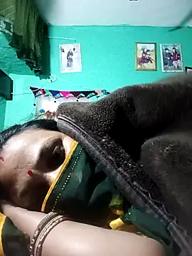 Snapshot of SHWETA1180 chatting on November 16, 2025, 3:39 pm SHWETA1180 online show from November 16, 2025, 3:39 pm