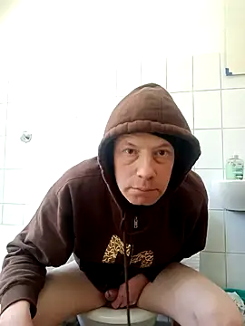 skateboy78 online show from April 26, 2026, 7:49 am