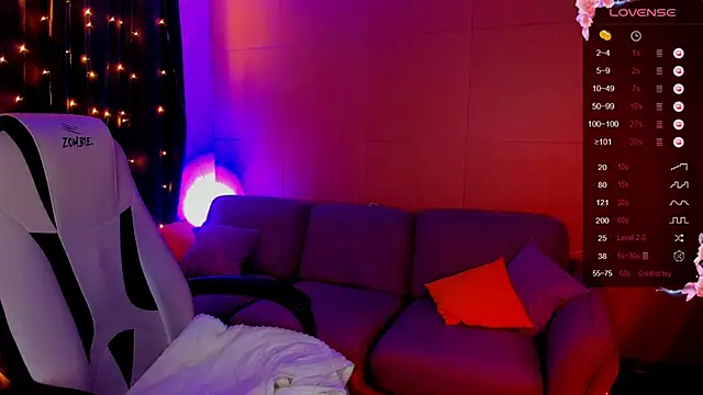 deboramoore online show from September 18, 2025, 2:14 am