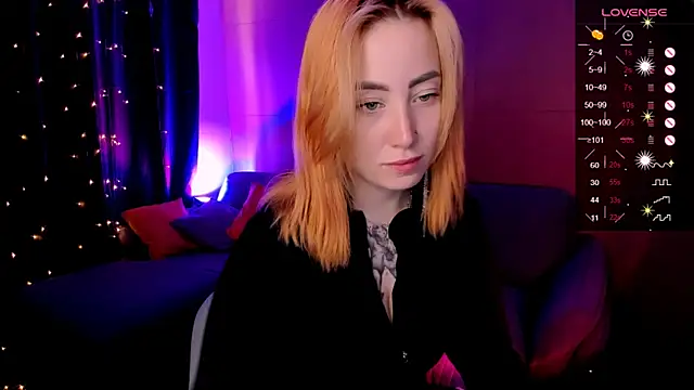 Snapshot of deboramoore chatting on June 2, 2026, 2:11 am deboramoore online show from June 2, 2026, 2:11 am