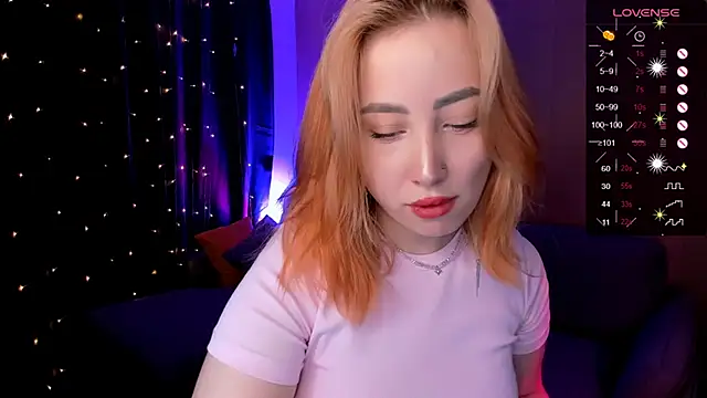 deboramoore online show from May 30, 2026, 1:56 am