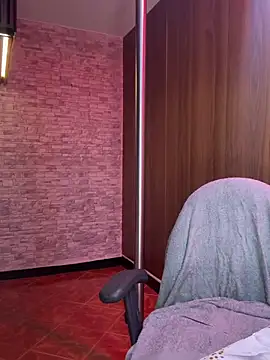 Stephany Rodriguez online show from February 12, 2026, 1:44 pm