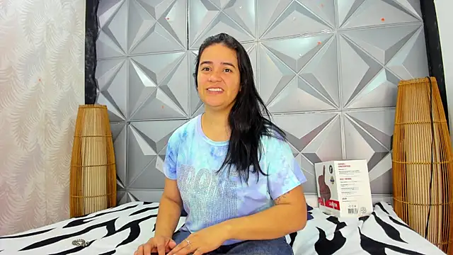 GreciaFox1 online show from December 1, 2025, 11:33 am