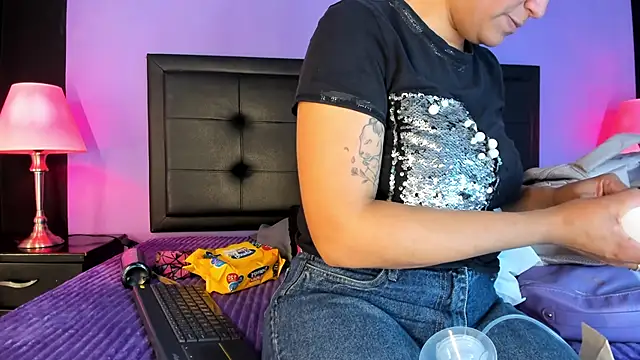 GreciaFox1 online show from May 16, 2026, 12:04 pm