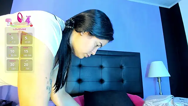 GreciaFox1 online show from May 11, 2026, 12:50 pm