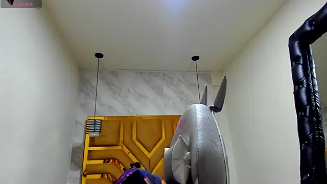 Snapshot of Luciifeer_ chatting on February 7, 2026, 6:38 pm Luciifeer online show from February 7, 2026, 6:38 pm