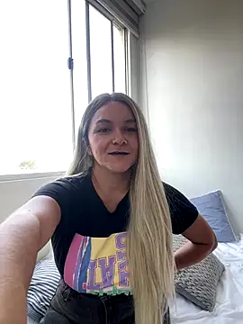 Nova Gabriela online show from November 30, 2025, 1:34 pm