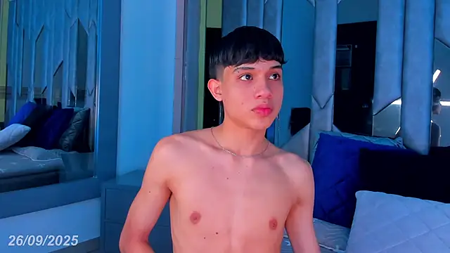 Sebax Young online show from September 26, 2025, 7:54 pm