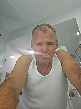 cubanitofeliz40 online show from February 8, 2026, 12:41 am