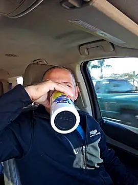 cubanitofeliz40 online show from February 9, 2026, 1:53 pm