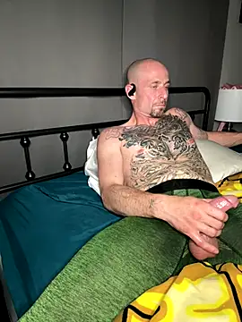 Snapshot of TheGrudge206 chatting on October 4, 2025, 11:45 am TheGrudge206 online show from October 4, 2025, 11:45 am