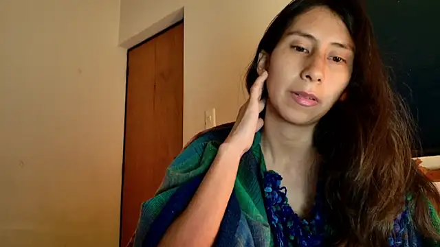 Snapshot of _MoonLipson_ chatting on September 19, 2025, 7:12 am MoonLipson online show from September 19, 2025, 7:12 am