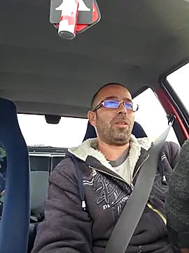 Thomas043 online show from November 15, 2025, 1:48 pm