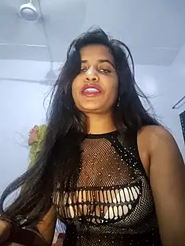 Snapshot of cute_radhikaa chatting on July 9, 2026, 9:10 am cute radhikaa online show from July 9, 2026, 9:10 am